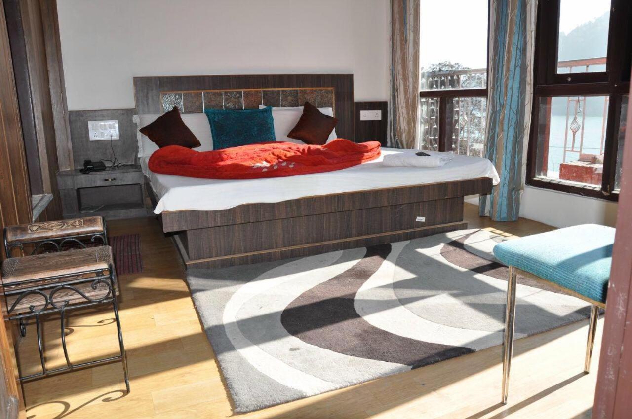 Hotel Ahuja Найнитал Экстерьер фото